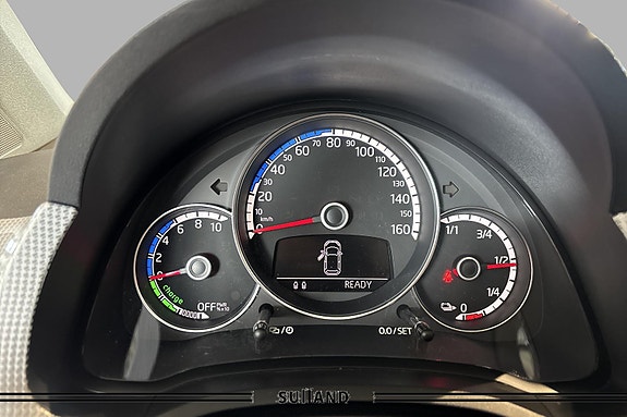 Volkswagen UP! 13 of 30