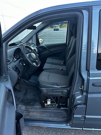 Mercedes-Benz Vito 113 30 of 30