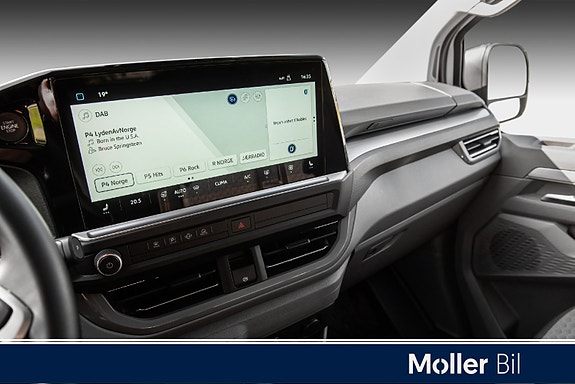 Volkswagen Transporter 15 of 25