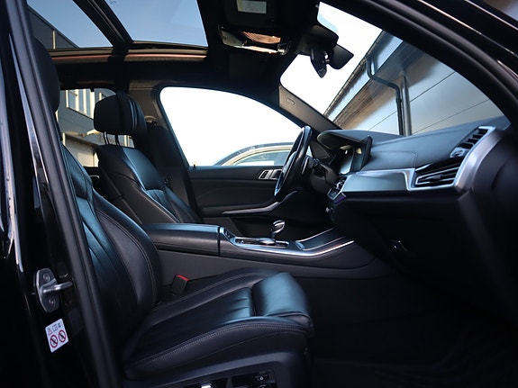 BMW X5 12 of 30