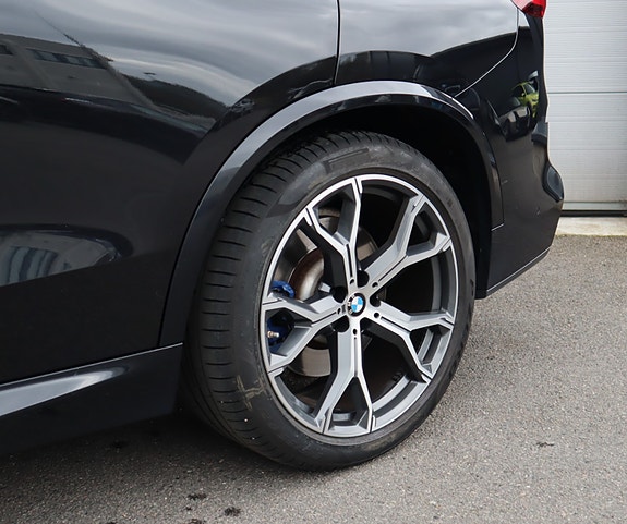 BMW X5 8 of 30