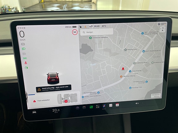 Tesla Model Y 25 of 29