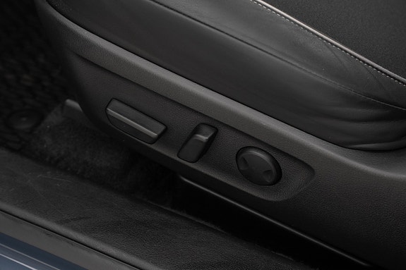 Mazda MX-30 8 of 27