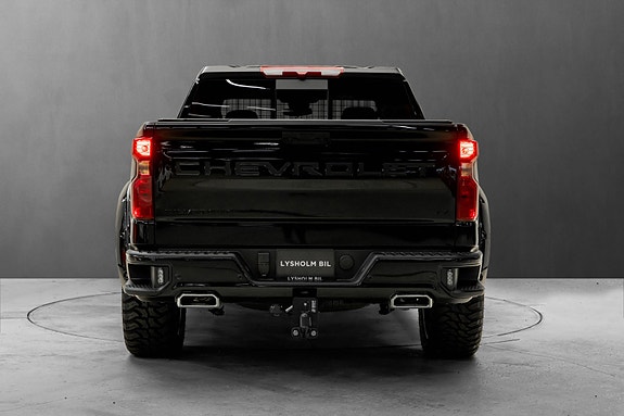 Chevrolet Silverado 1500 6 of 26