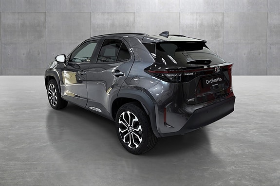 Toyota Yaris Cross 3 of 22