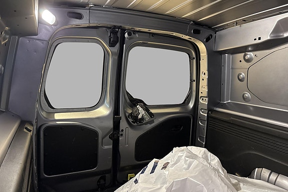 Peugeot Partner 15 of 18