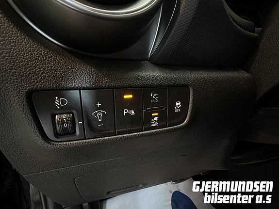 Hyundai Kona 16 of 30