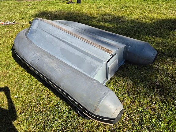 Quicksilver 290 ALU RIB 11 of 11