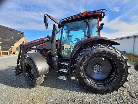 Valtra G135 Versu Laster og Fronthydraulikk 2024, kr 1 299 000,-