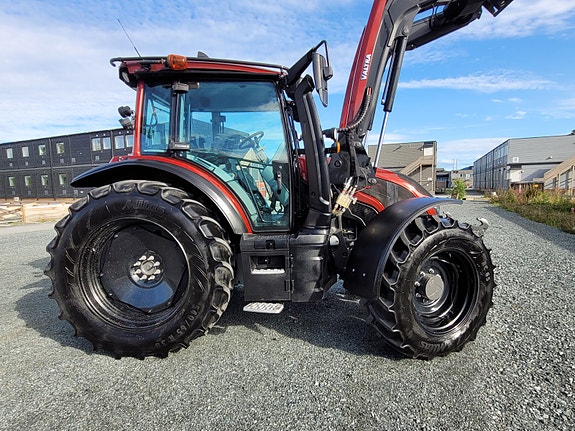 Valtra G135 Versu Laster og Fronthydraulikk 2024, kr 1 299 000,-