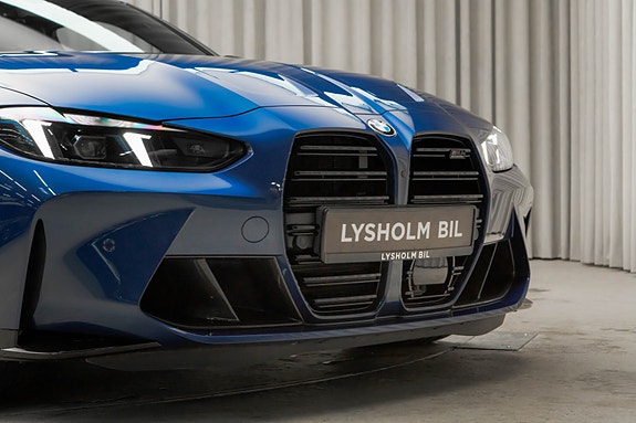 BMW M4 5 of 30