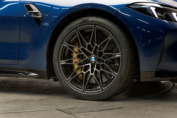 BMW M4 15 of 30