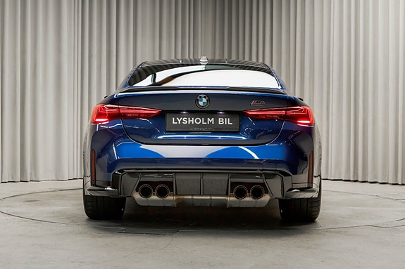 BMW M4 25 of 30