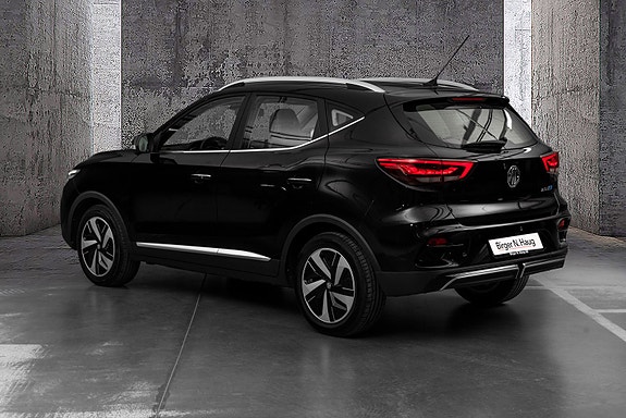 MG ZS EV 8 of 25