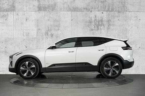 Polestar 3 12 of 30