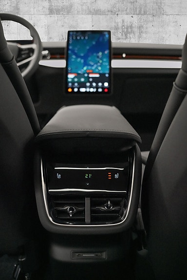 Polestar 3 28 of 30