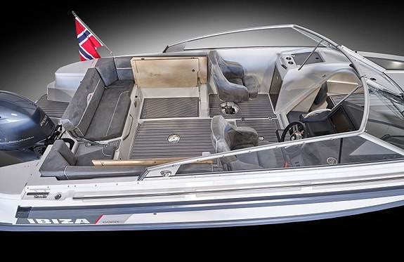 Ibiza 690 Touring 2027 Møt oss på Aker Brygge og Båter i Sjøen 27-30 August ! 14 of 29