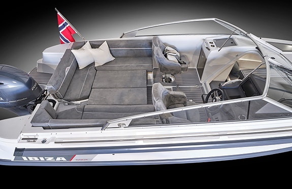 Ibiza 690 Touring 2027 Møt oss på Aker Brygge og Båter i Sjøen 27-30 August ! 17 of 29