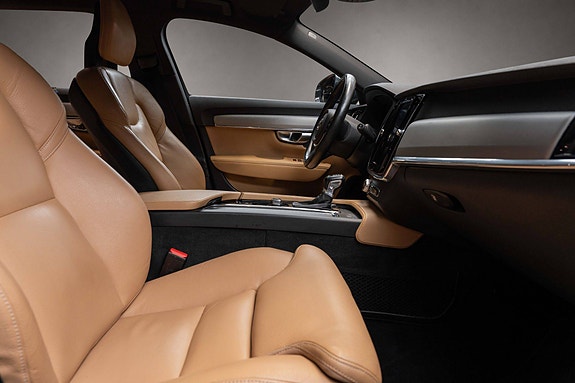 Volvo V90 19 of 29