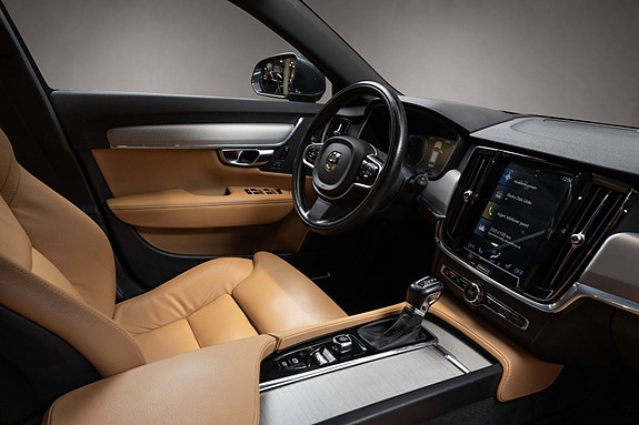 Volvo V90 18 of 29