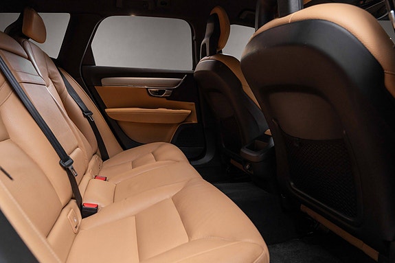Volvo V90 17 of 29