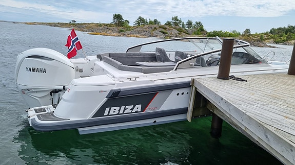 Ibiza 770 Touring  Møt oss på Aker Brygge og Båter i Sjøen 27-30 August ! 11 of 17