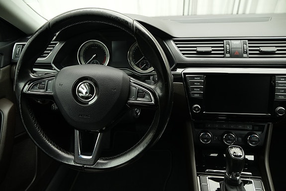 Skoda Superb 15 of 30