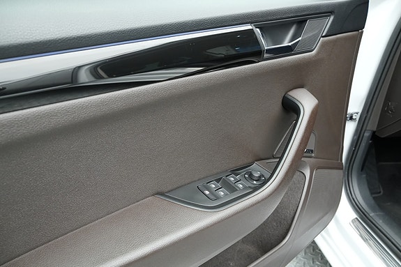 Skoda Superb 11 of 30