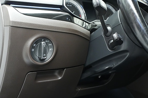 Skoda Superb 22 of 30