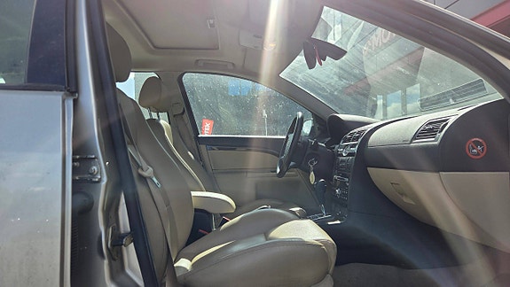 Ford Mondeo 10 of 14