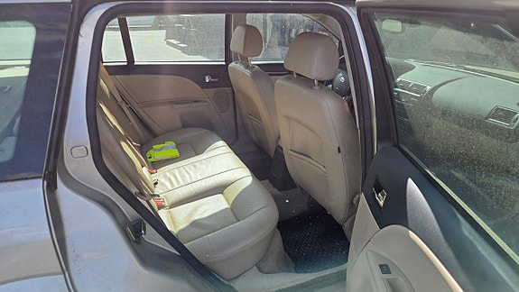 Ford Mondeo 9 of 14