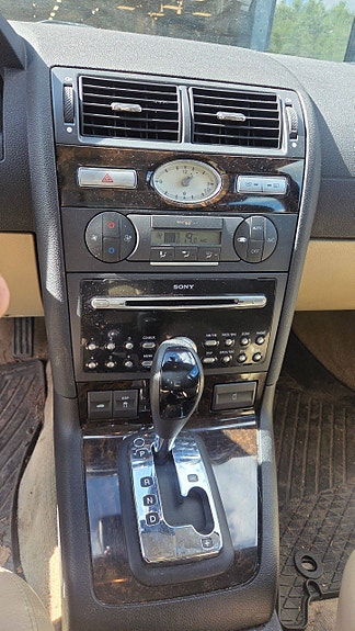 Ford Mondeo 11 of 14