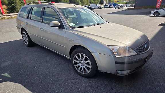 Ford Mondeo 3 of 14