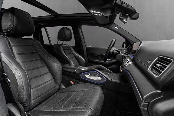 Mercedes-Benz GLS400 d 11 of 30