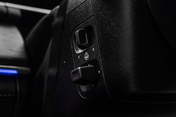 Mercedes-Benz GLS400 d 29 of 30