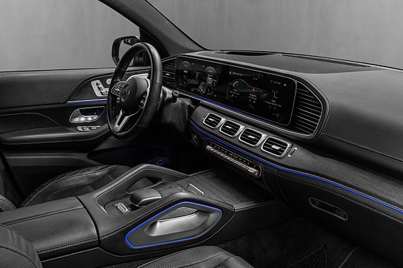 Mercedes-Benz GLS400 d 10 of 30