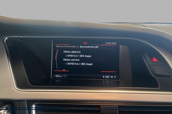 Audi A4 allroad 16 of 17