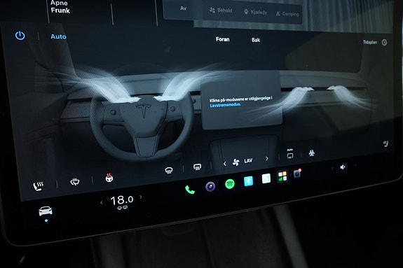 Tesla Model Y 29 of 30
