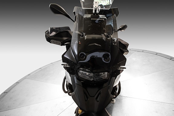 BMW F 850 GS 10 of 17