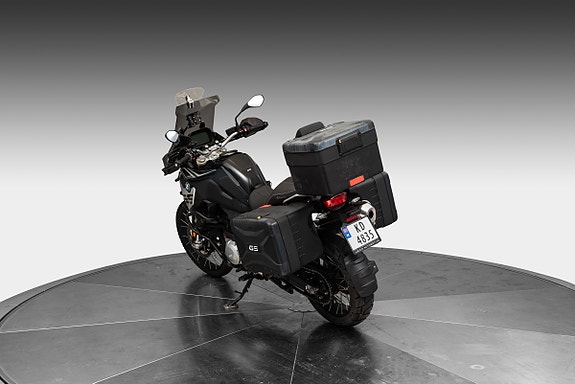 BMW F 850 GS 9 of 17
