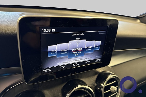Mercedes-Benz GLC350 e 16 of 26