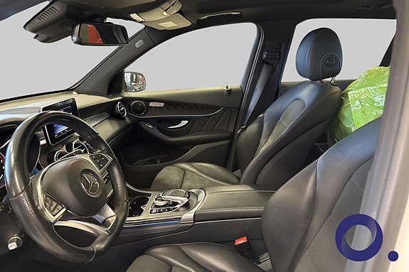 Mercedes-Benz GLC350 e 12 of 26