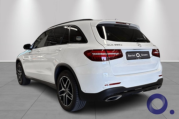 Mercedes-Benz GLC350 e 3 of 26