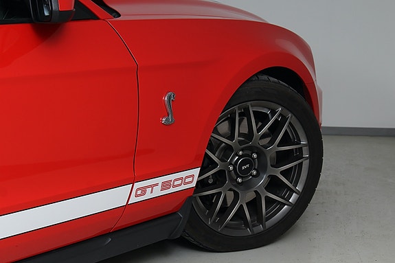 Ford Mustang 11 of 30