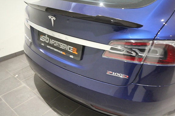Tesla Model S 9 of 30