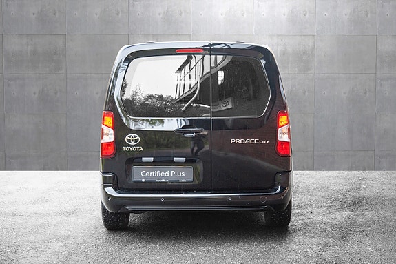 Toyota Proace City 3 of 16