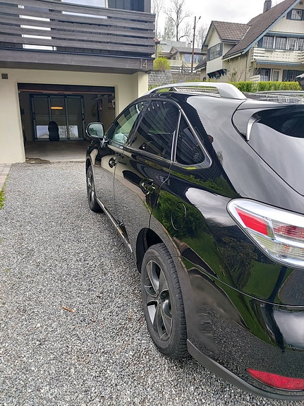 Lexus RX450h 3 of 6