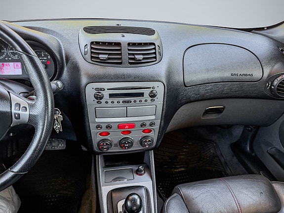 Alfa Romeo 147 12 of 24
