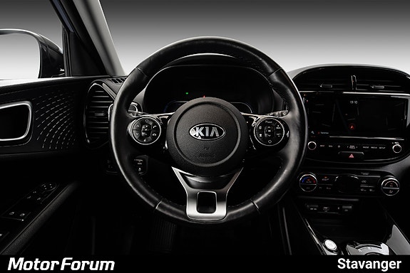 Kia e-Soul 19 of 24