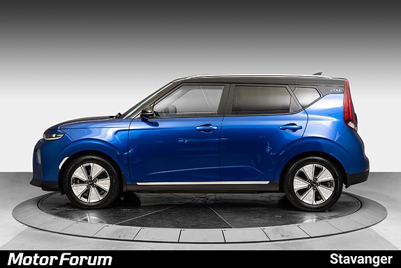 Kia e-Soul 3 of 24
